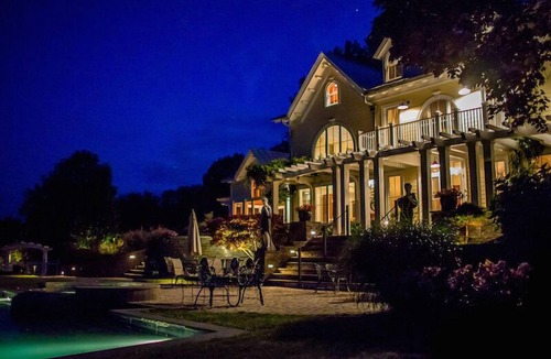 Athens House | Gorgeous Hudson River Estate-with Pool and Winter Jacuzzi