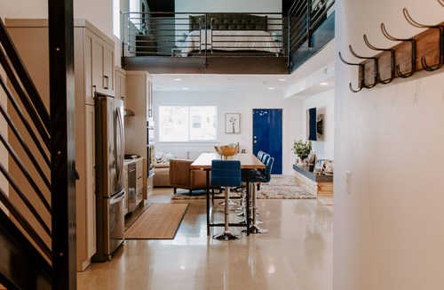 Berwick House | Gorgeous Industrial Loft with Open Concept
