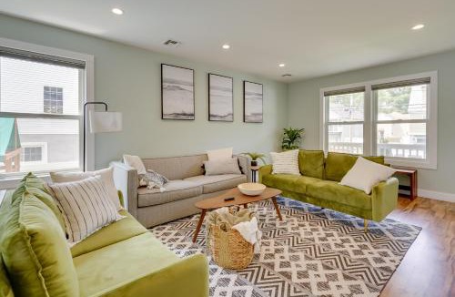 Keansburg House | Gorgeous Keansburg Home w/Pool: Walk to Beach!