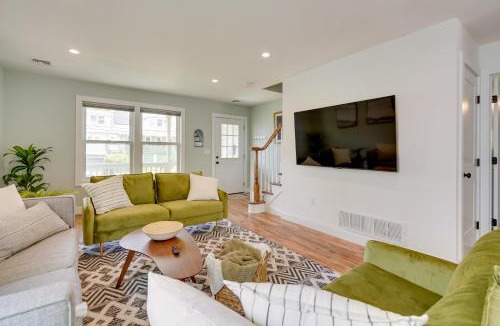 Keansburg House | Gorgeous Keansburg Home w/Pool: Walk to Beach!