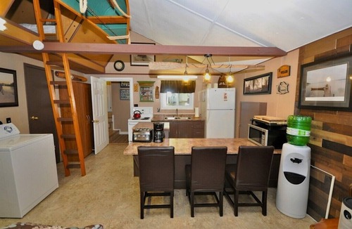 Nosbonsing Cottage | Gorgeous lakefront property, beautiful view, privacy and space.