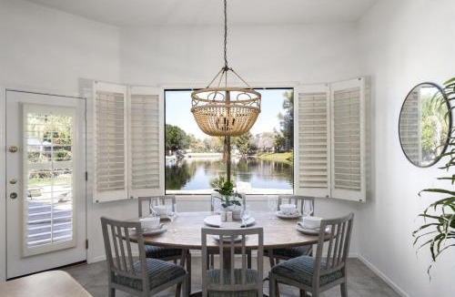 Chandler House | Gorgeous Lakefront Paradise w Pool & Views
