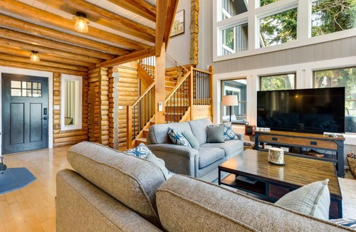 Lacey House | Gorgeous Long Lake Home w/Dock, Kayak, SUP & More