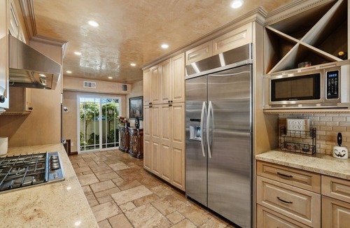 Woodland Hills Villa | Gorgeous Malibu Adjacent Tropical Home with Resort Backyard