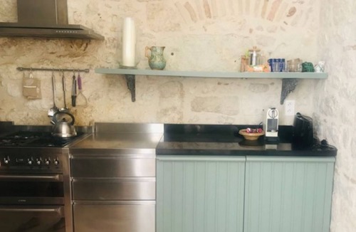 Lauzerte House | Gorgeous Medieval Village House