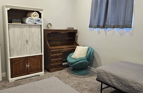 Grand Island Apartment | Gorgeous Modern 1500 sq ft 3 bedroom/2 bath Downtown Apartment