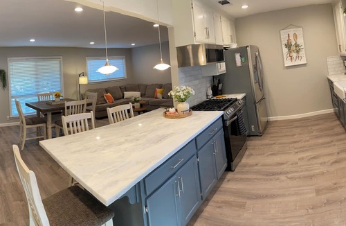 Orangevale House | Gorgeous, modern and sweet