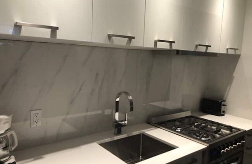 Oakwood Village Apartment | Gorgeous Modern Apartment in Downtown Toronto!n