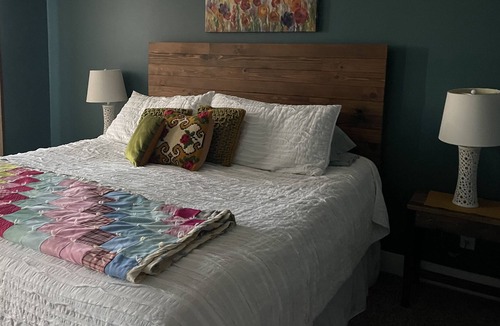 Nampa House | Gorgeous Mountain views