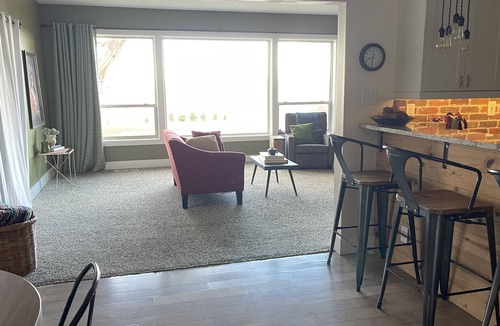 Nampa House | Gorgeous Mountain views