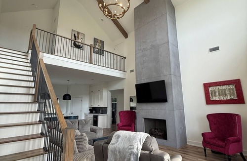 Unionville Other | Gorgeous New Modern Farmhouse 3-bedroom in Eagleville with AC & on Land