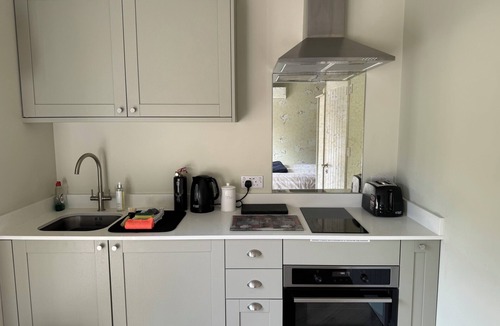 Cherry Hinton Apartment | Gorgeous new studio!