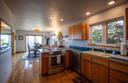 Gualala House | Gorgeous Ocean Views - Wild Iris Beach House