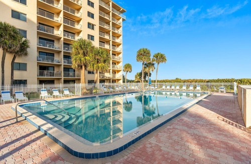 Port Canaveral Condo | Gorgeous Oceanfront Corner Unit Condo w/Dual Balconies & Panoramic Views! 🌴