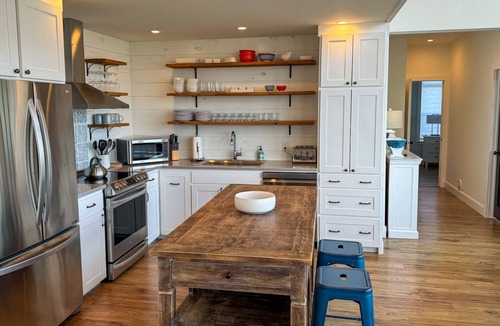 Sea View Cottage | Gorgeous oceanfront beach house w/two master suites, walk to beach, AC, Firepit