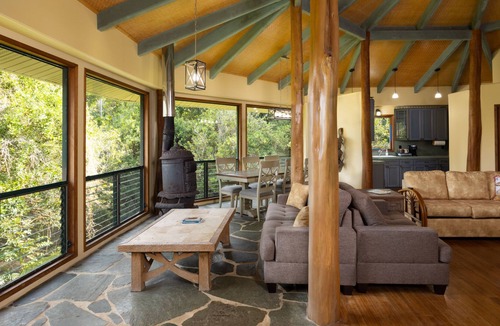 Honokaa House | Gorgeous Octagon - surrounded by forrest and mini cows!