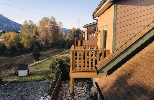 Emigrant House | Gorgeous Paradise Valley YNP