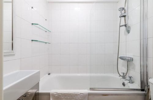 West Putney Apartment | Gorgeous Putney Flat