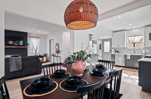 Firestone Park House | Gorgeous Remodel|Game Room|Sleeps 8