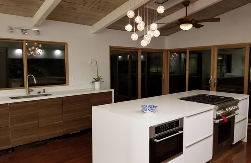 Del Cerro House | Gorgeous Resort Style Home. Private location.