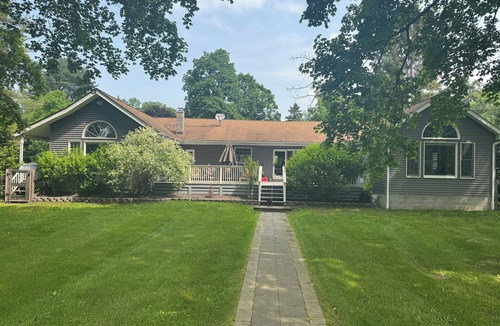 Rhinebeck House | Gorgeous Rhinebeck Ranch with private Pool