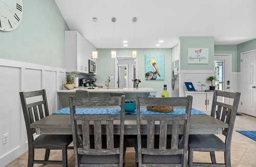 Miramar Beach House | GORGEOUS SANDESTIN HOME WITH GOLF CART