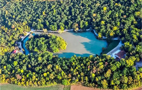 Chef-Boutonne Other | Gorgeous Stacaravan In Chef-Boutonne