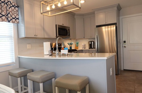 Belleville Apartment | ★GORGEOUS STYLISH APT Close to American Dream & NYC★