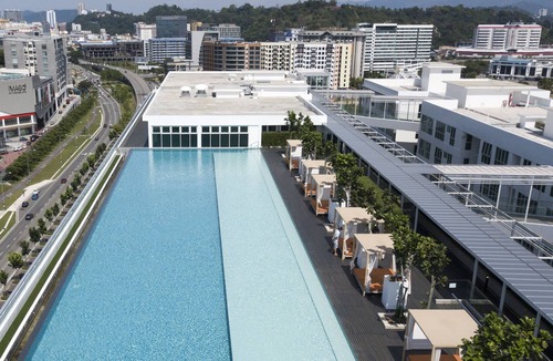 Kampung Sembulan Baru Apartment | Gorgeous Sunset Downtown B22