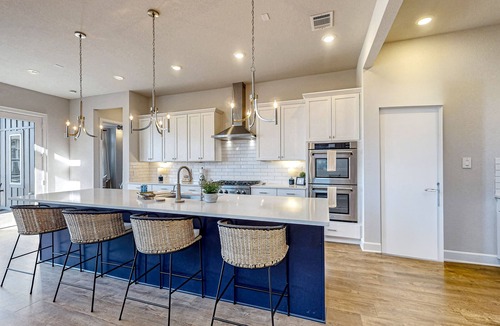French Quarter House | Gorgeous Texas home with water views, high ceilings, balcony, streaming, & AC
