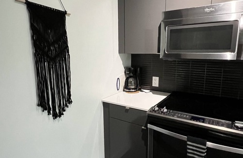Downtown Winnipeg Apartment | Gorgeous two bed across from jets arena