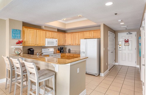 Gulf Shores Condo | Gorgeous Unit! Direct Ocean View. Updated Unit!