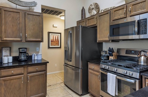 Quail Crossing House | Gorgeous Vacation Home - Trails, Golf & Dining