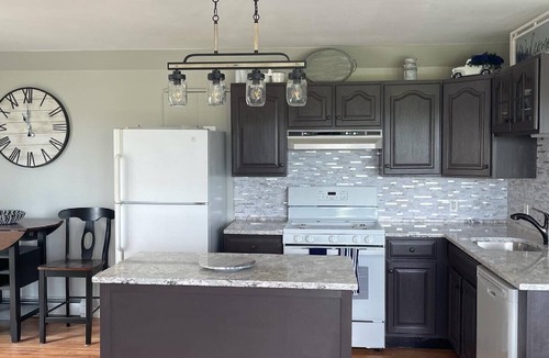 Springfield Apartment | Gorgeous Vermont sunrises