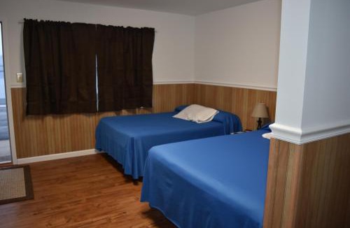 Town of Reading Hotel | Gorgeous View Motel
