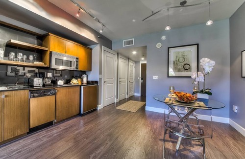 Lake Las Vegas Condo | Gorgeous Views of the Lake, Mountains and Pool, Luxurious 1 bed 1 bath Apt.