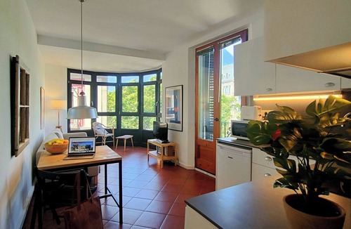 Gothic Quarter Apartment | Gorgeous views over La Rambla. Very bright! R.A.