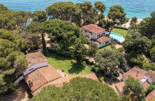 Platja d'Aro Villa | Gorgeous Water front Villa near Platja d'Aro