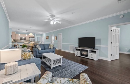 Central Myrtle Beach Condo | Gorgeous Water View 3 Bedroom Condo in Downtown MB