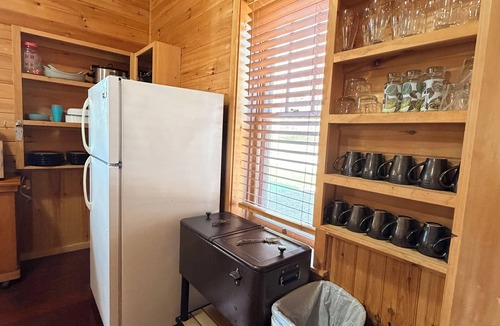 Clayton Cottage | Gorgeous waterfront cottage on the St. Lawrence River