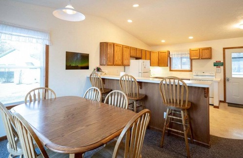 Saugatuck Cottage | Goshorn Lake Resort Cottage #23