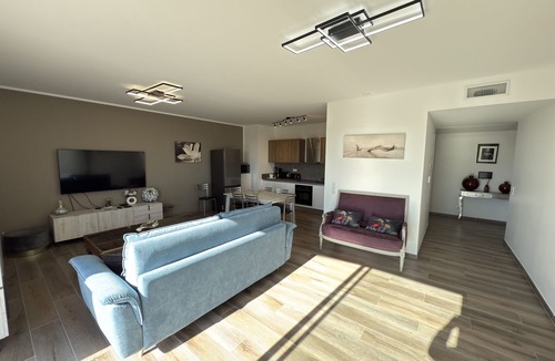 Serignan Apartment | GOSN LD167