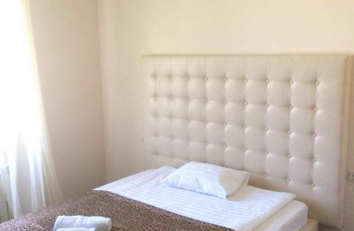 Neftekumsk Hotel | Gostiniy Dvor Inn