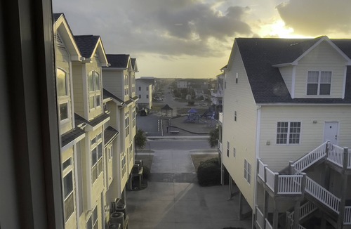 Surf City House | Got 99 Problems (But a Beach Ain’t One)