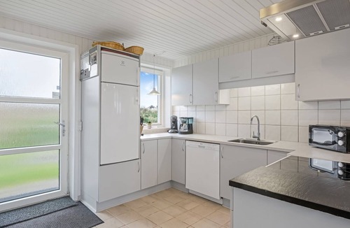Haurvig House | "Gottfreda" - 330m to the fjord by Interhome