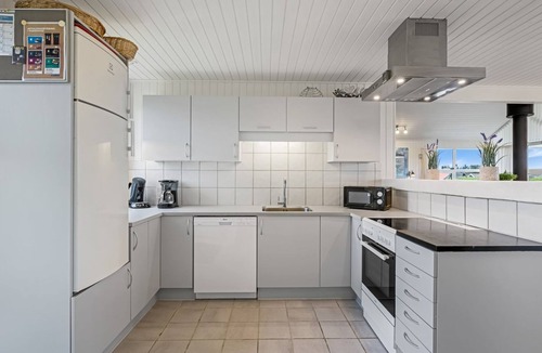 Haurvig House | "Gottfreda" - 330m to the fjord by Interhome