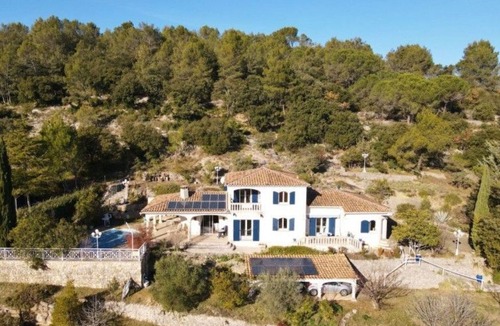 Goudargues House | Goudargues: Hills & Heated Pool
