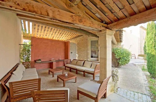 Goult House | Goult Villa Sleeps 8 Pool