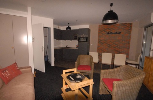 Eaux-Bonnes Apartment | Gourette: Apartment 8 pers., south balcony, pets ok