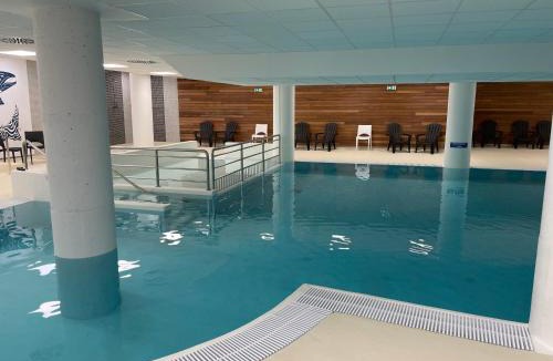 Eaux-Bonnes Apartment | Gourette: Appartement 8 pers, 56m² avec Animaux admis - FR-1-860-23